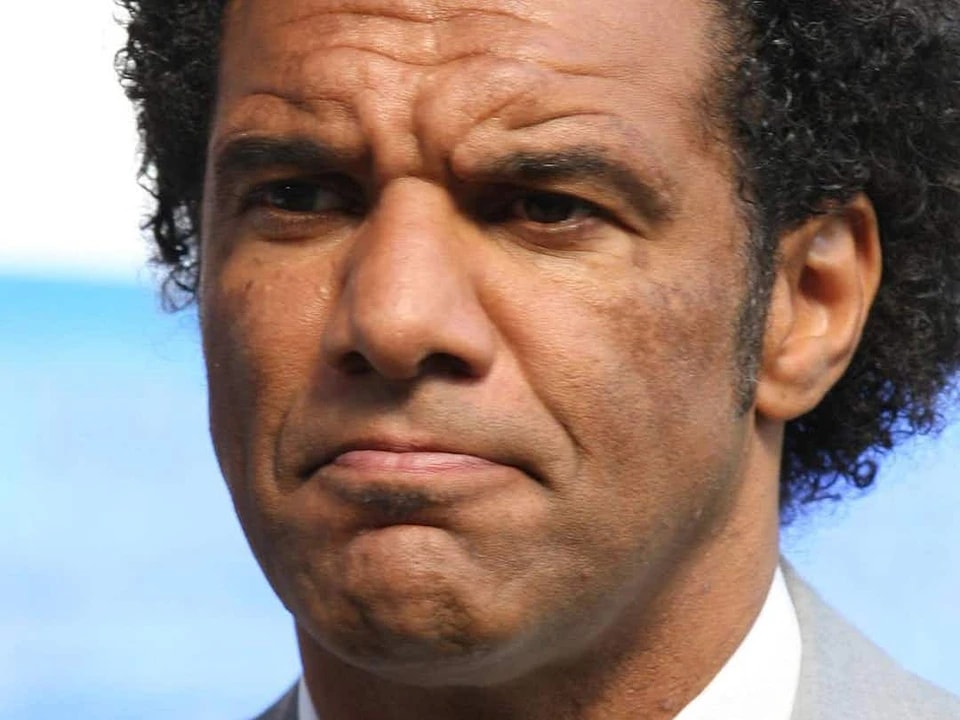 人有充足的, 古德曼向我 人有充足的, 古德曼向我