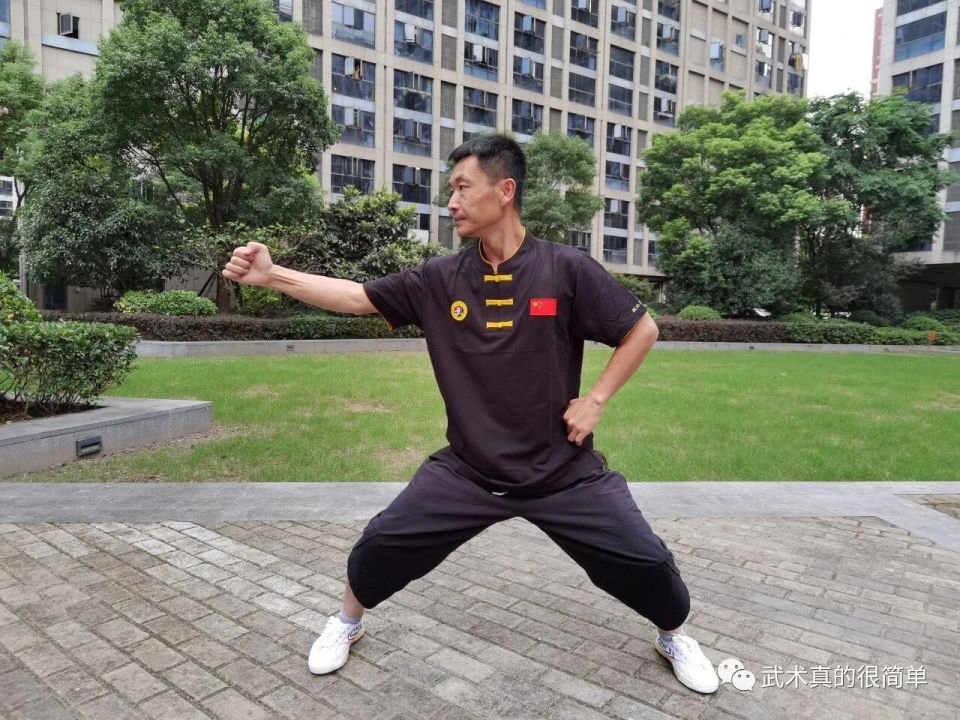 枪不为真八, 八极拳手攻