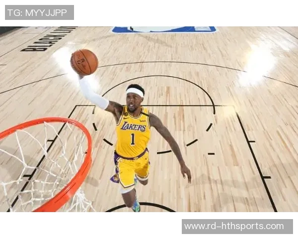 湖人热火激战第四节最后三分钟精彩回顾与关键时刻分析